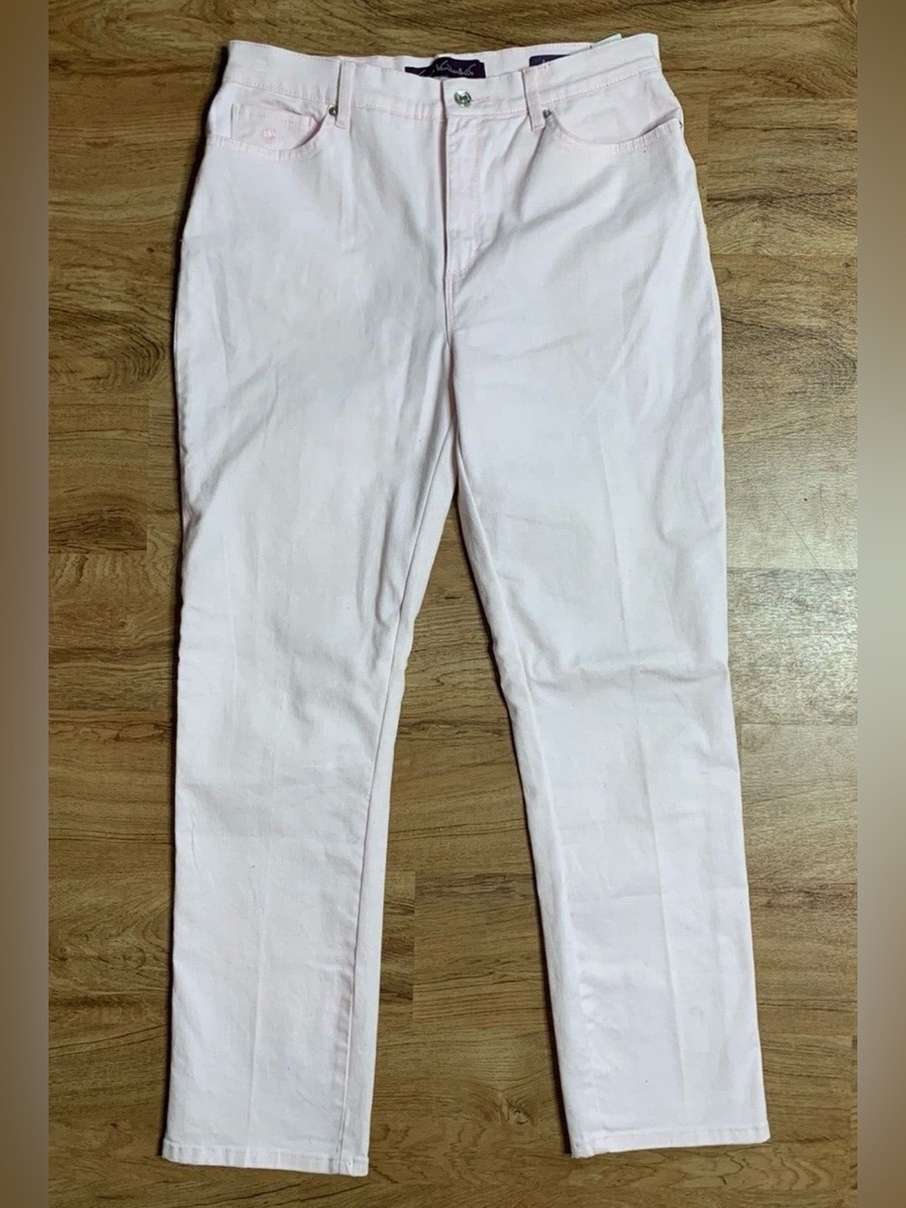 Gloria Vanderbilt Amanda Women’s 12 Pale Pink Jeans